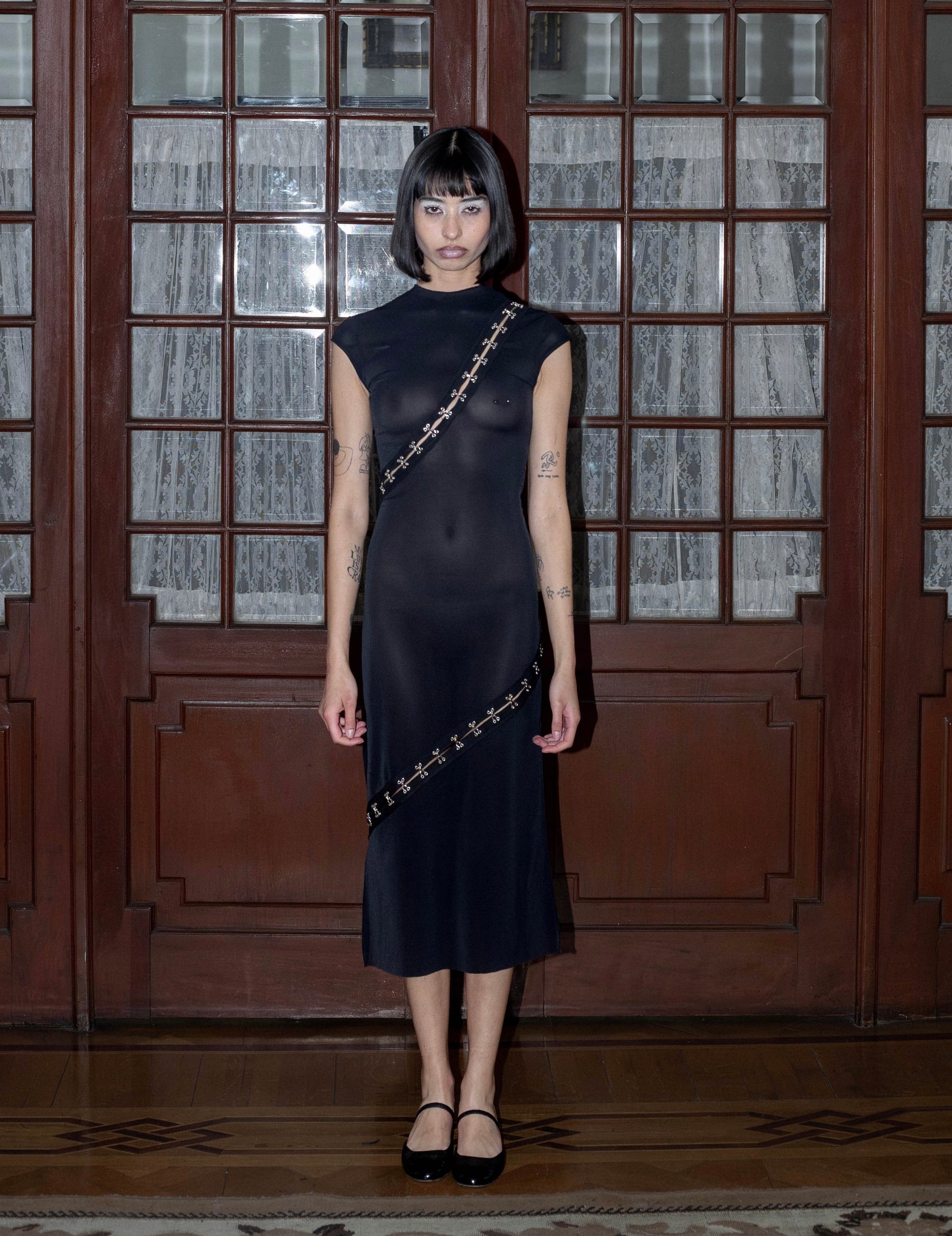 HOOKED DRESS