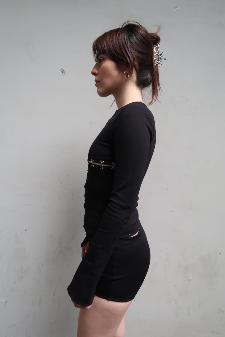 Don’t Cross Me Top + Sleeves