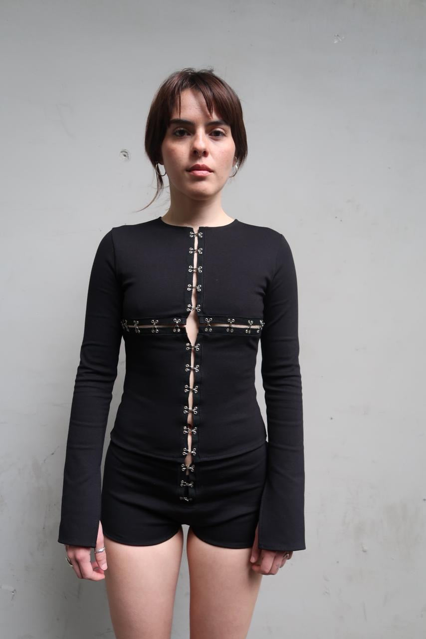 Don’t Cross Me Top + Sleeves